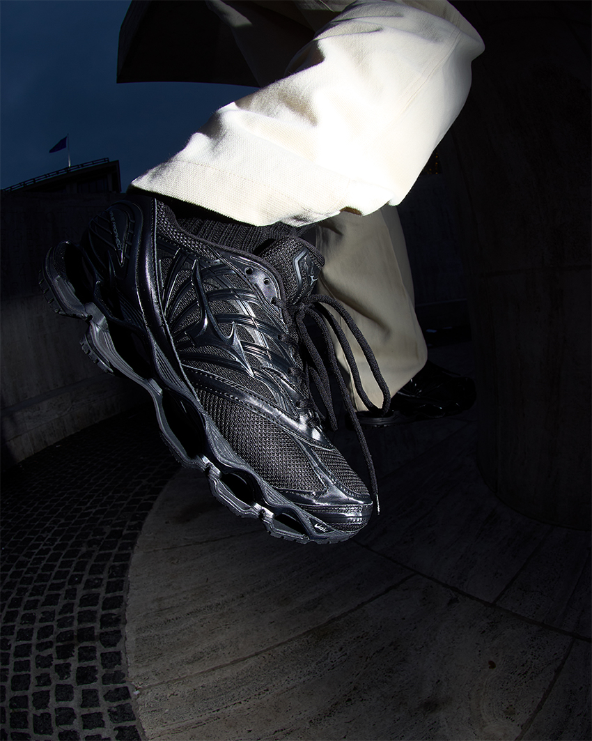 Mizuno Wave Prophecy LS Black (D1GA3337 01)