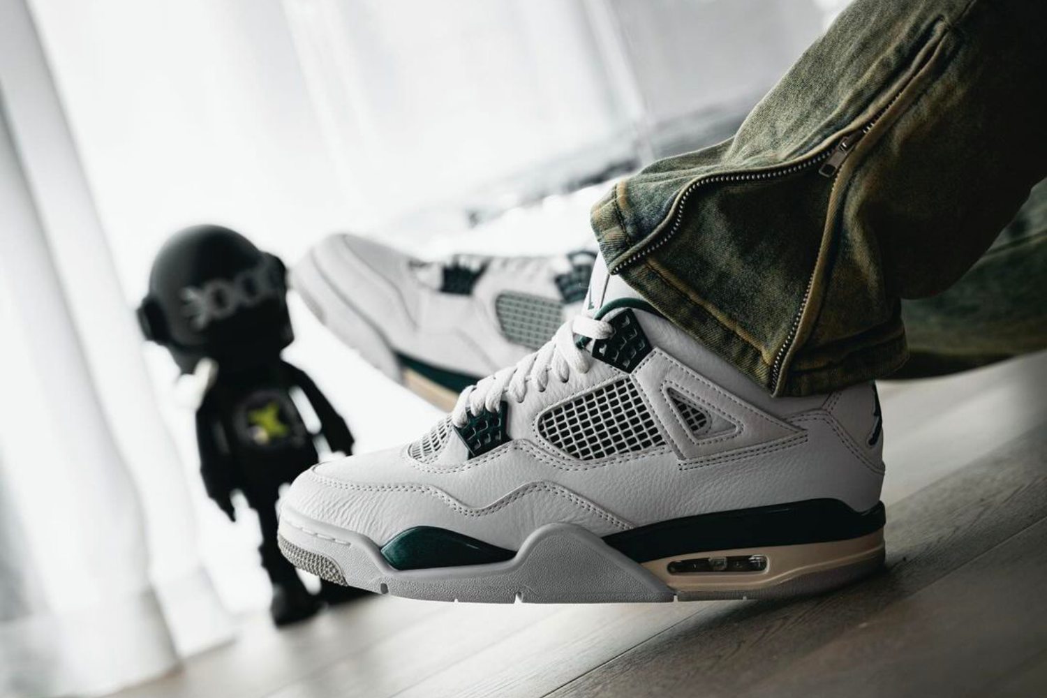 Air Jordan 4 'Oxidized Green' FQ8138-103