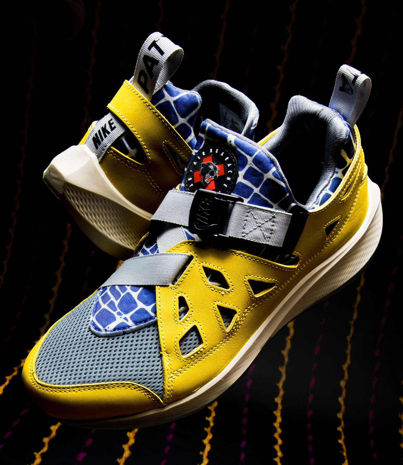 FJ4201-300 Patta x Nike Air Huarache Plus