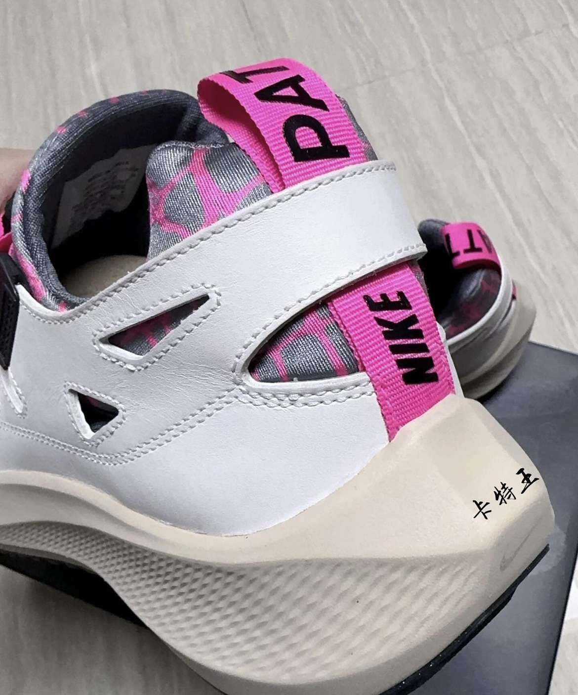 Patta x Nike Air Huarache