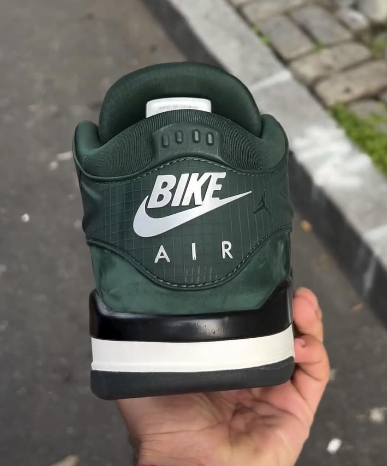 Air Jordan 4 Remix 'Bike Air'
