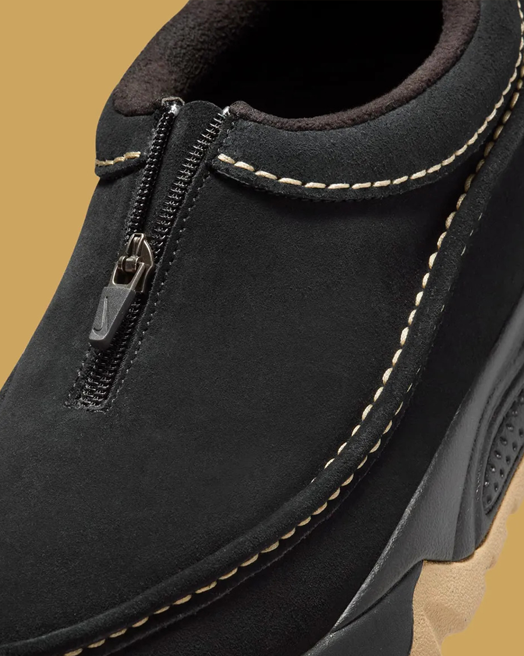 Nike ACG Izy Moccasin (FV4317-200)