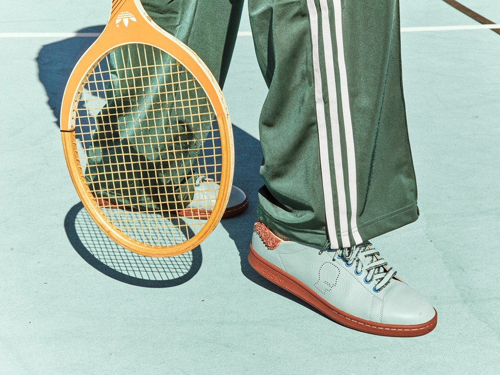 stan smith brain dead