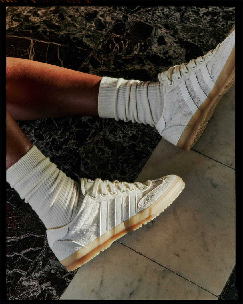 NAKED Copenhagen x adidas Originals Collection…
adidas Samba OG 'White' (JI3993) / adidas Tischtennis 'White' (JI3995)