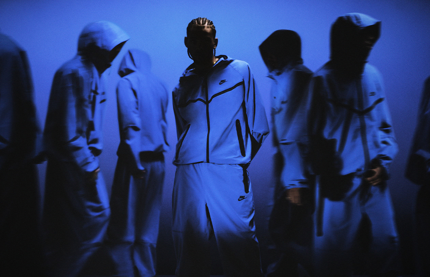 Nike Tech Woven Suit