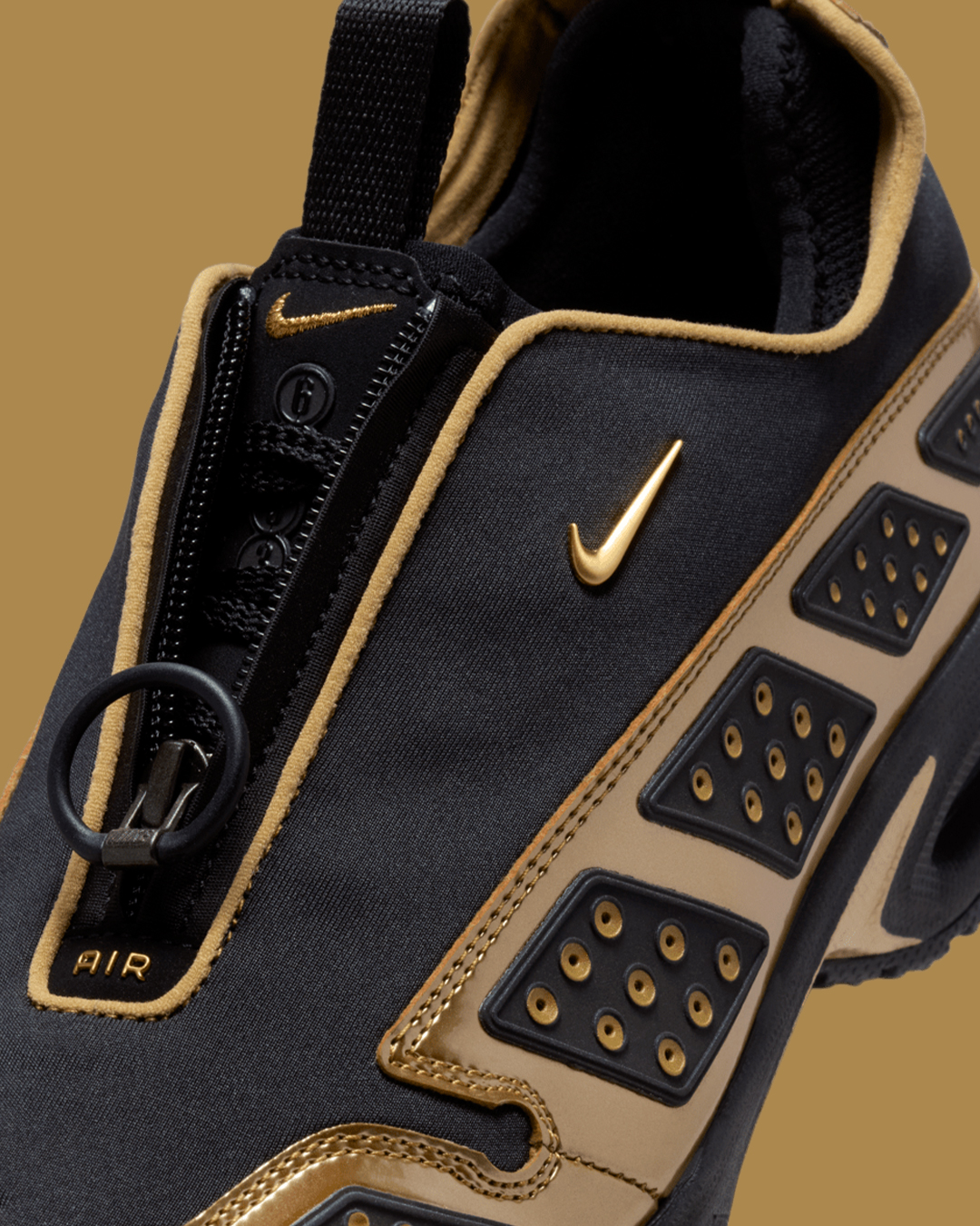Nike Air Max Sunder 'Metallic Gold' (HJ4130-002)