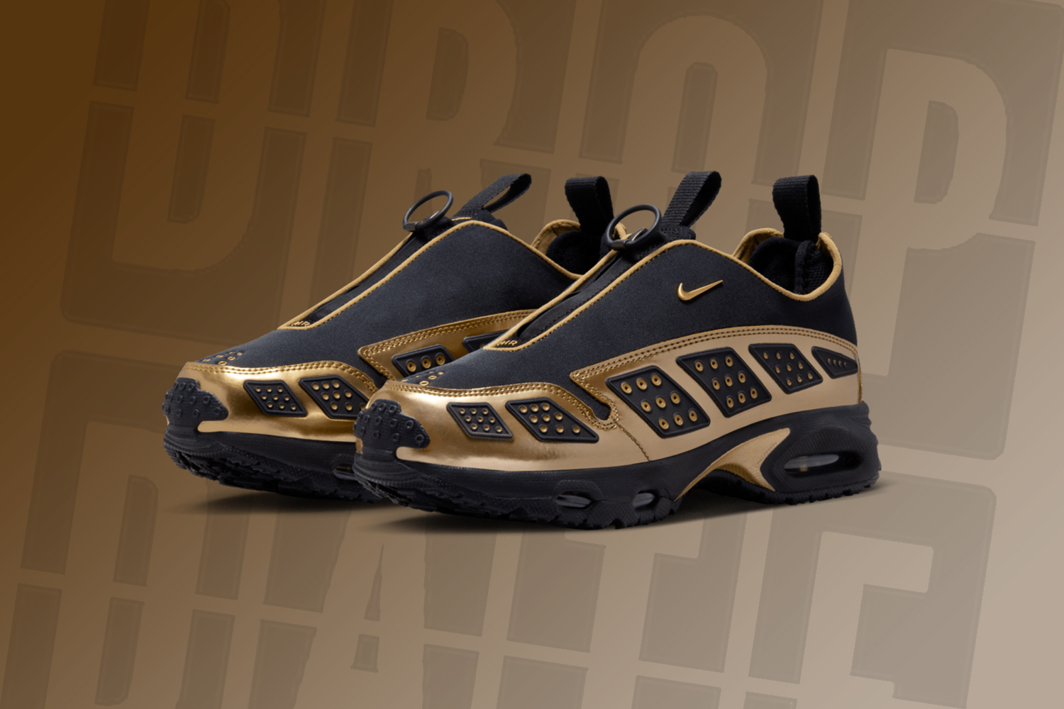 Nike Air Max Sunder 'Metallic Gold' (HJ4130-002)