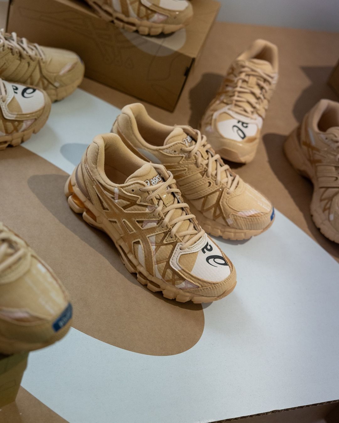  DOUBLET x ASICS Gel-Kayano 20 'Cardboard' (1203A519-200)