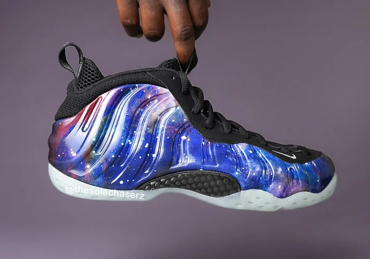 Nike Air Foamposite One 'Galaxy'.