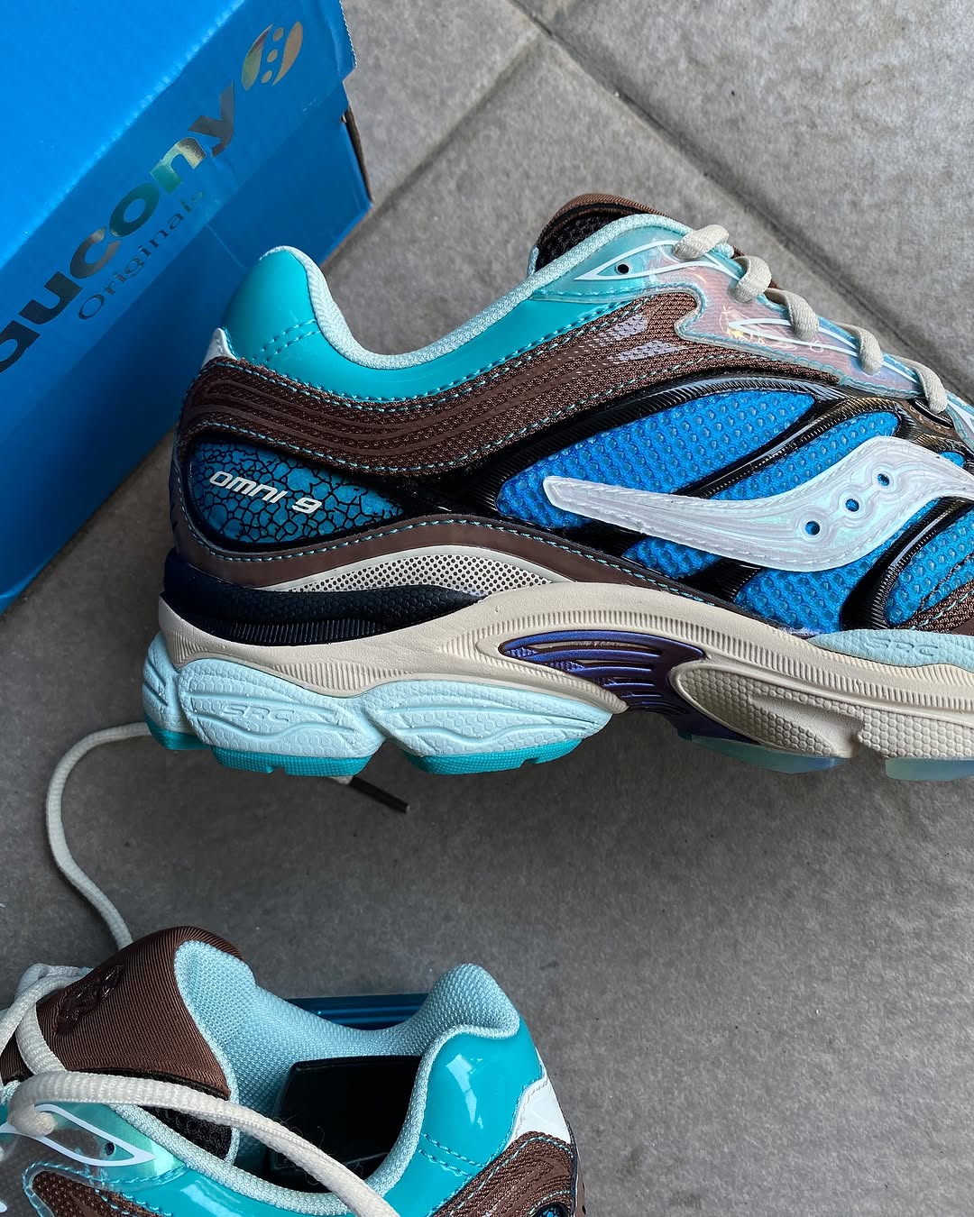 Footpatrol x Saucony ProGrid Omni 9