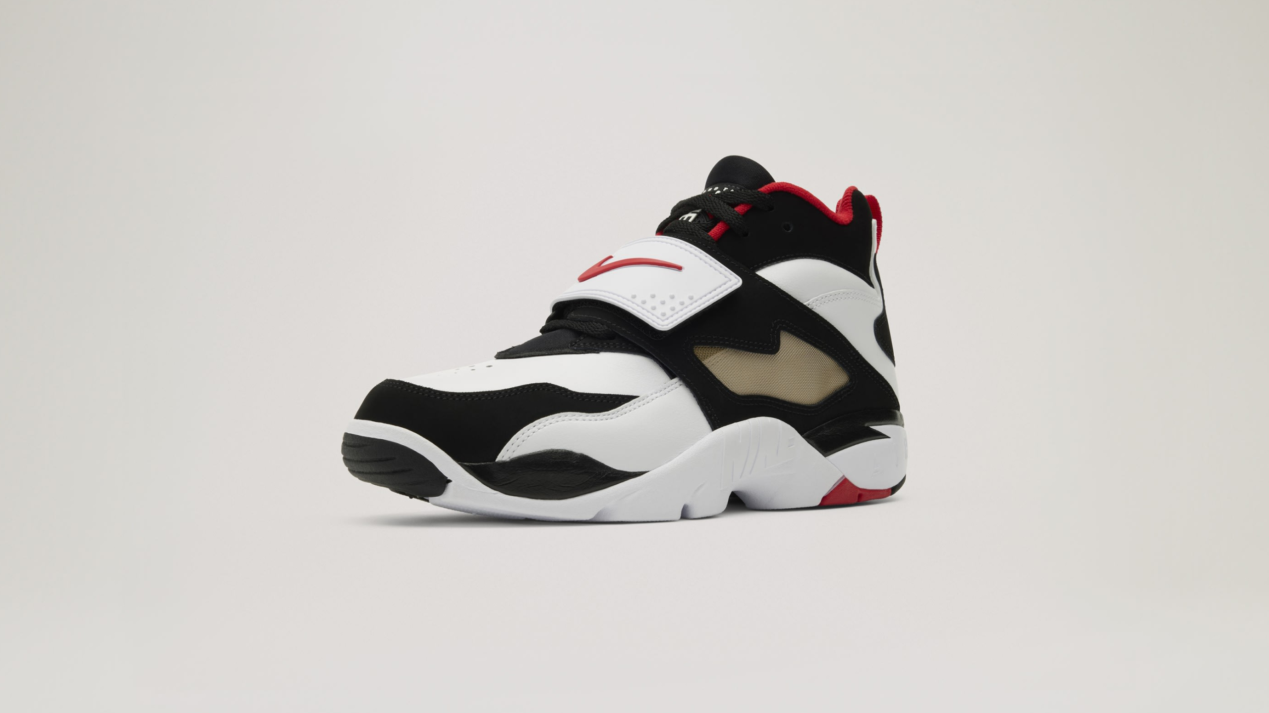 Air Diamond Turf 