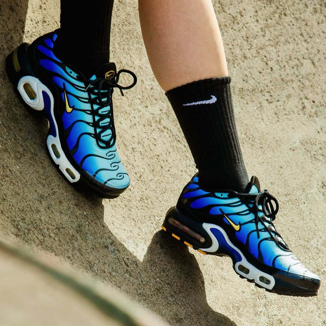The Nike Air Max Plus OG 'Hyper Blue' is Back Spring 2025 | The