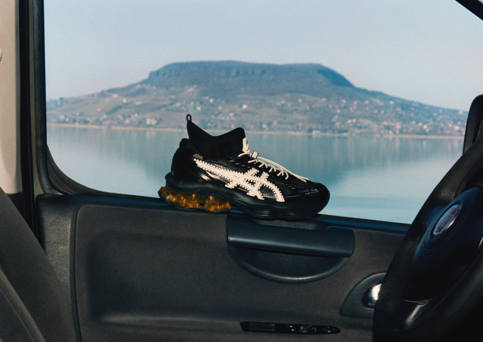 Nanushka x ASICS GEL-KINETIC FLUENT