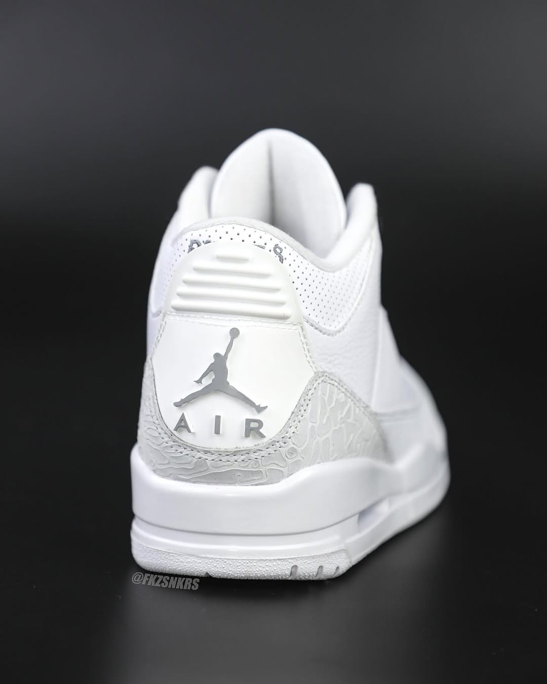 Air Jordan 3 'Pure Money'