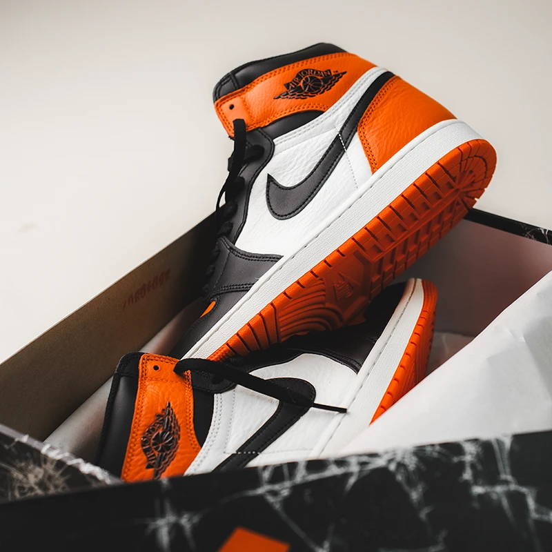The Air Jordan 1 High OG 'Shattered Backboard' Is Finally Making