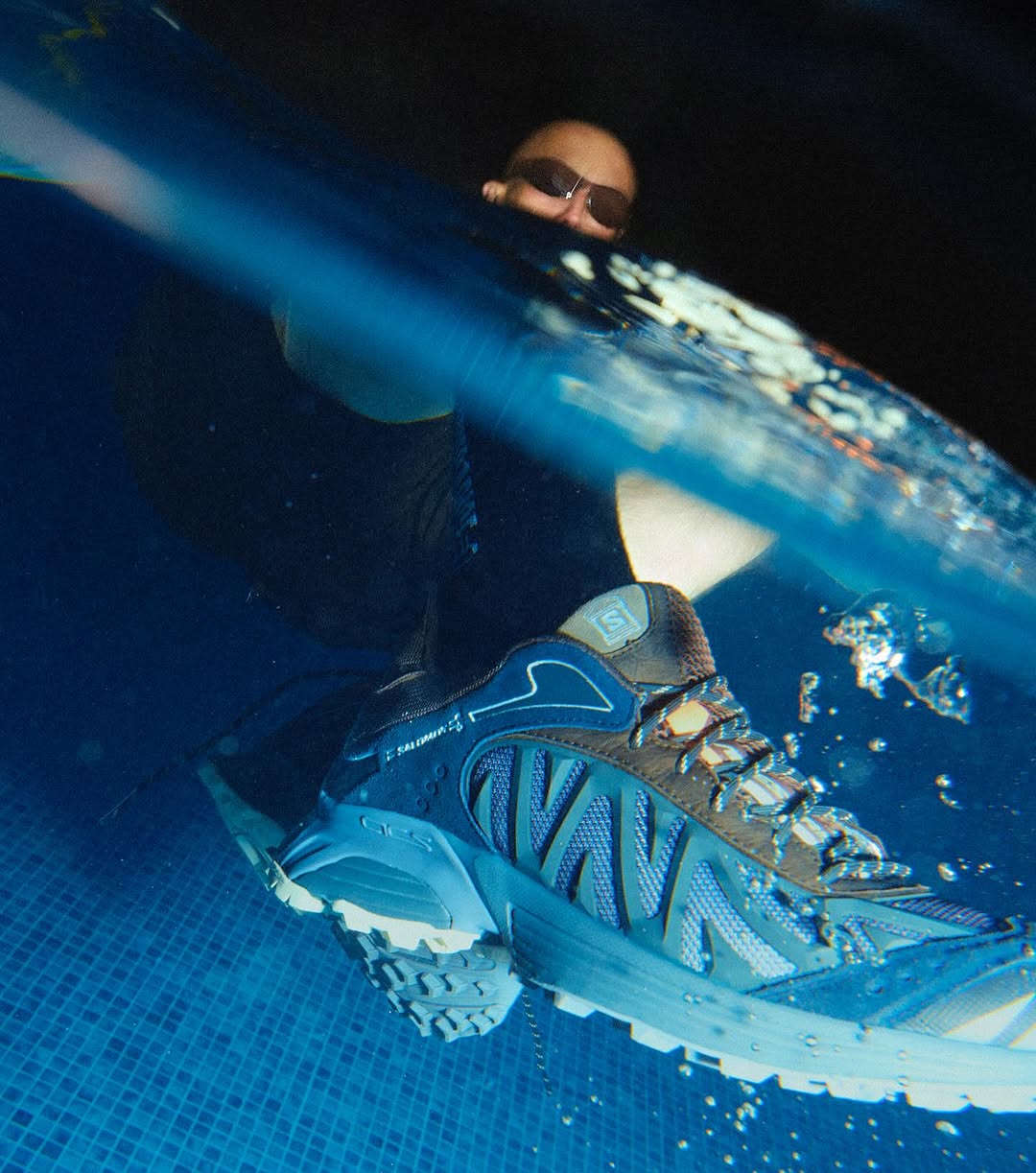 Aries x Salomon XT-Whisper