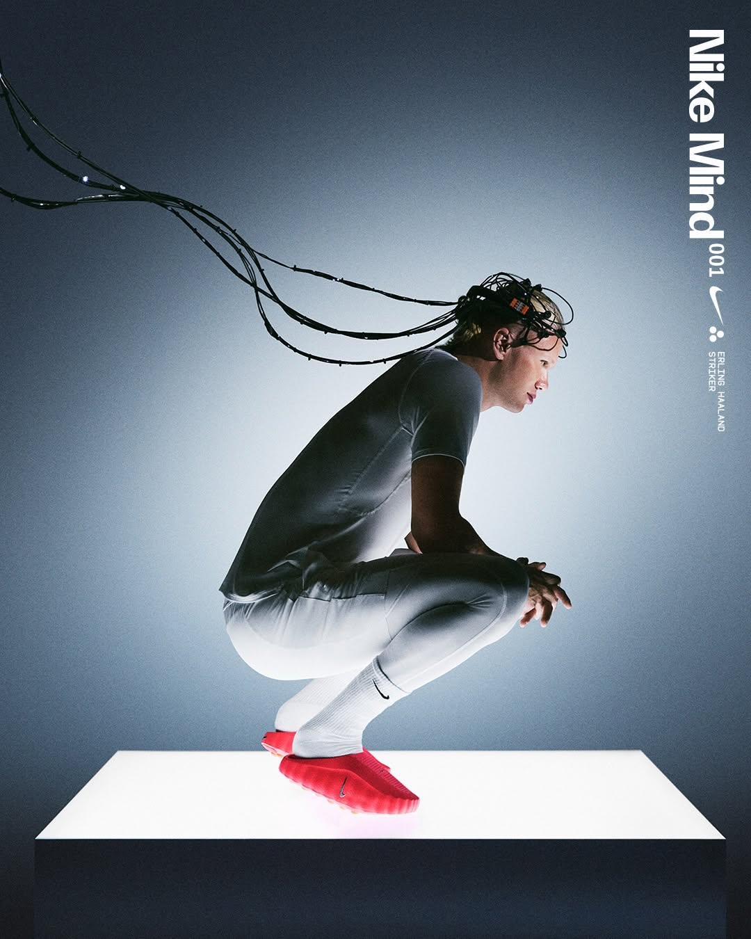 Nike Mind 001