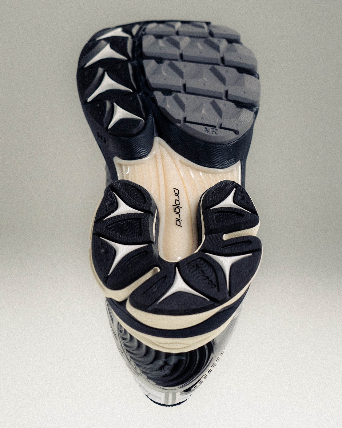 Saucony ProGrid Paramount