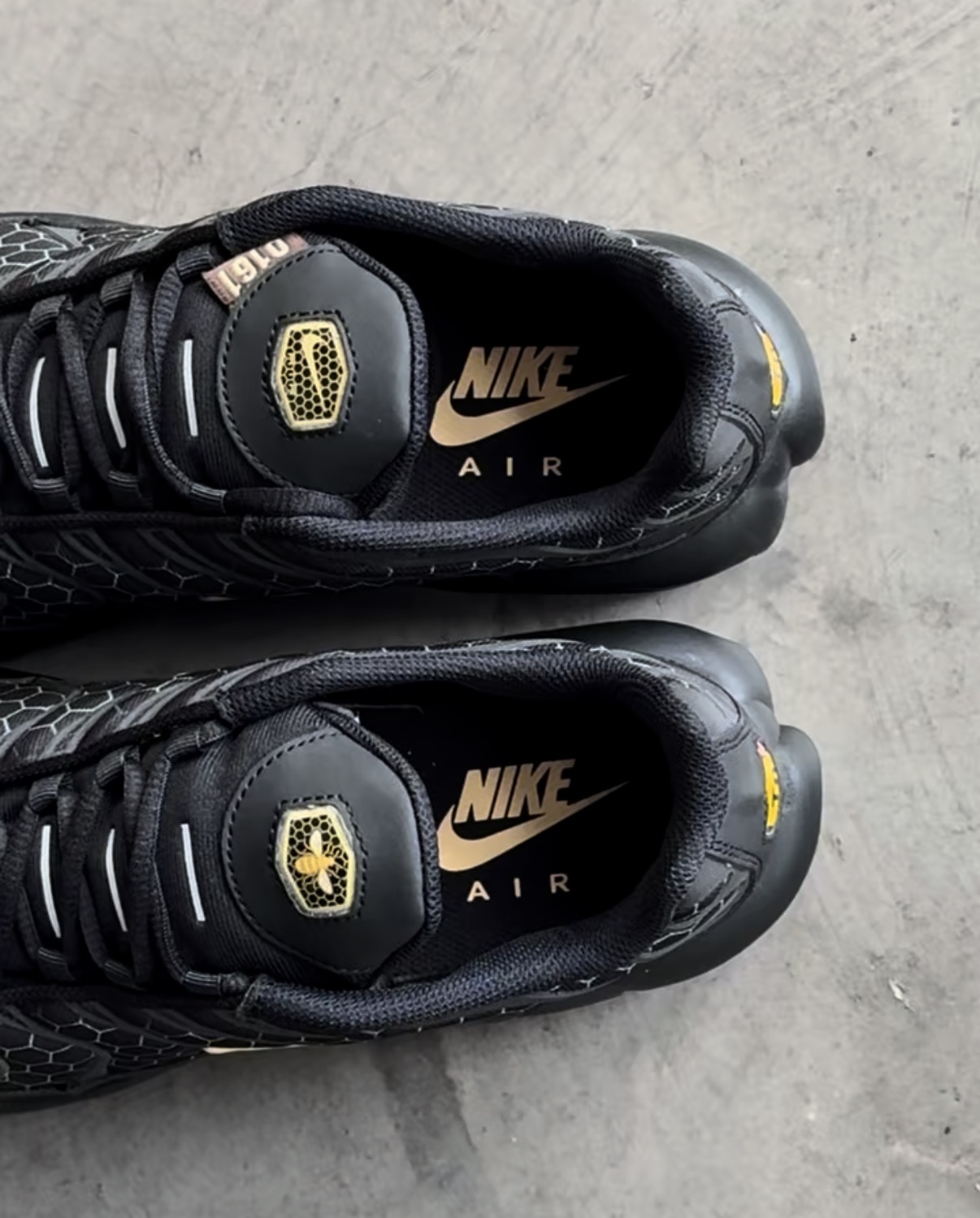 Nike TN 'Manchester' (IQ0287-010)